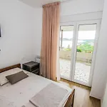 Ivanica And Mirela Διαμέρισμα Jadranovo