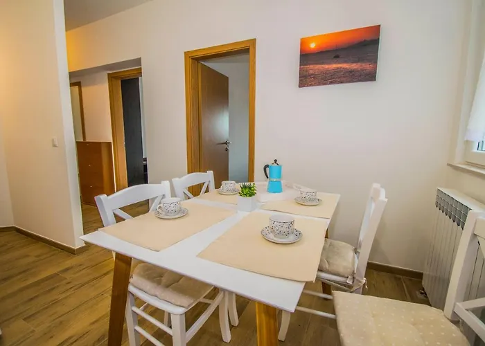 アパート Ivanica And Mirela